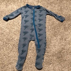 Kickee pants zip footie